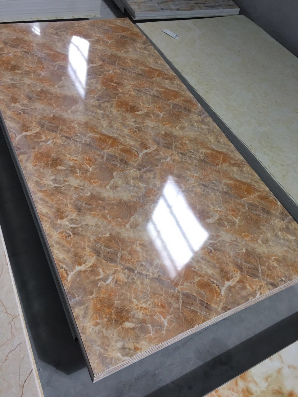 Lámina de PVC para decoración de paredes impermeable diseño mármol - 1220×2440mm 1220×2800mm