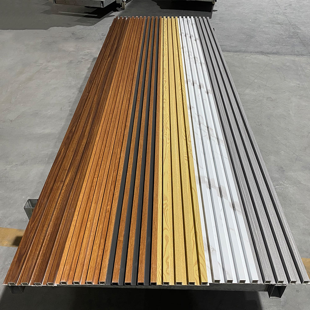 Panel de Pared de Lamas de PVC WPC Impermeable e Ignífugo para Decoración de Paredes Interiores/Exteriores - Compuesto de Madera y Plástico+9mm/25mm
