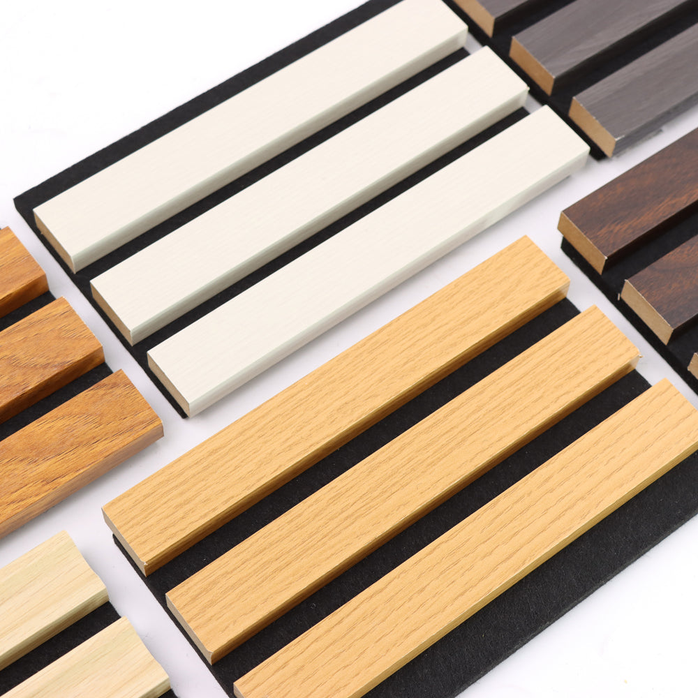 Panneau acoustique à tasseaux avec canal pour bande LED – Home cinéma intelligent