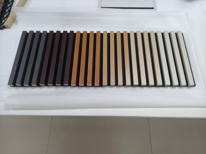 Panel de listones de madera moderno de alta absorción para paneles acústicos del hogar